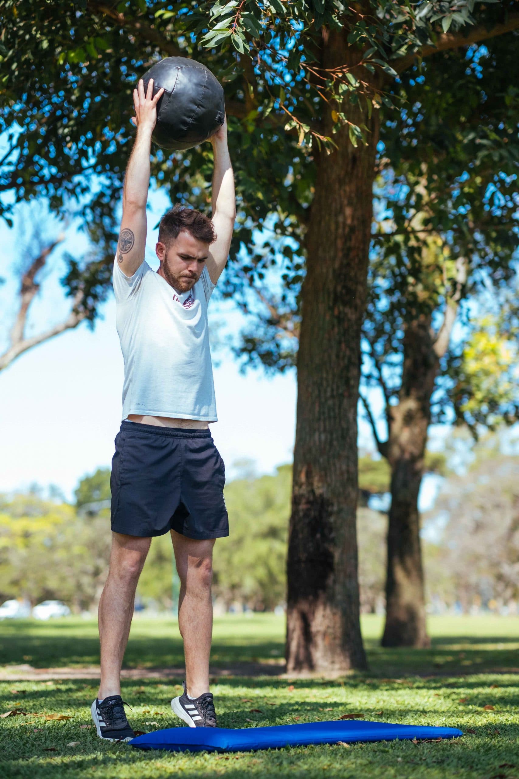 Desafío 8 semanas — entrenamiento con medicine ball al aire libre